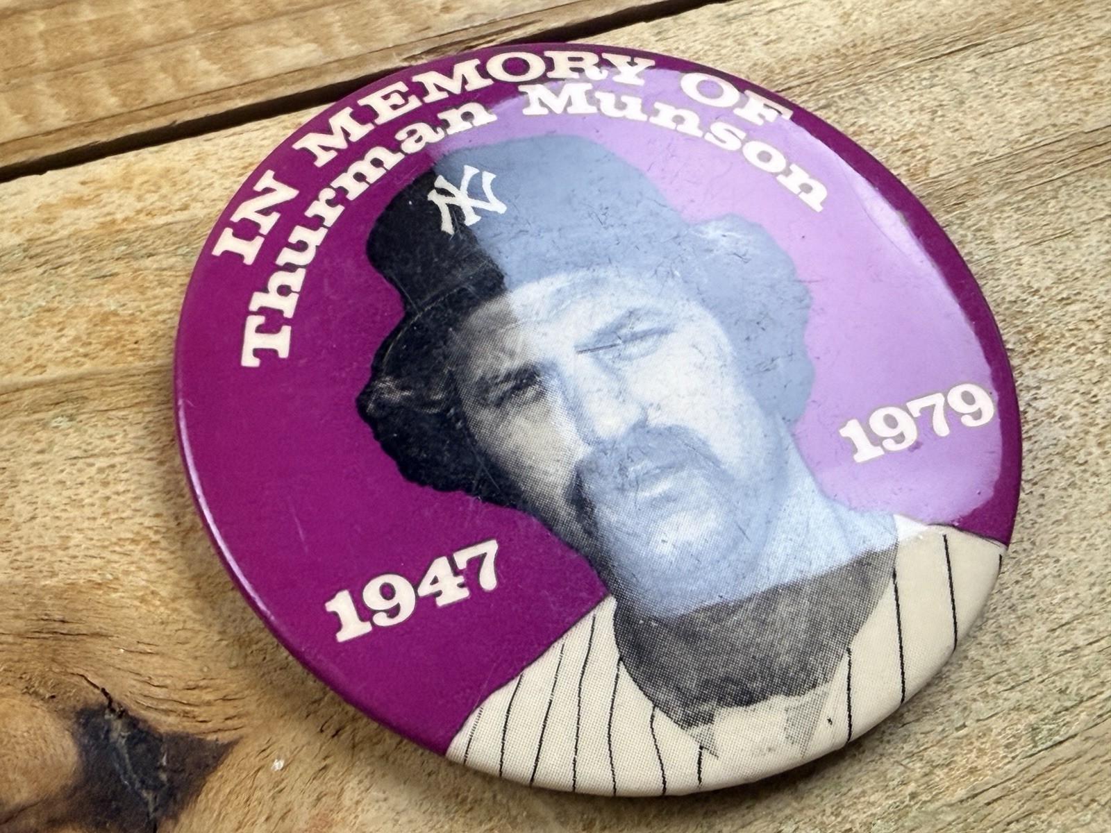 VTG 1979 In Memory of Thurman Munson Memorial Button Pin 3.5″ New York Yankees