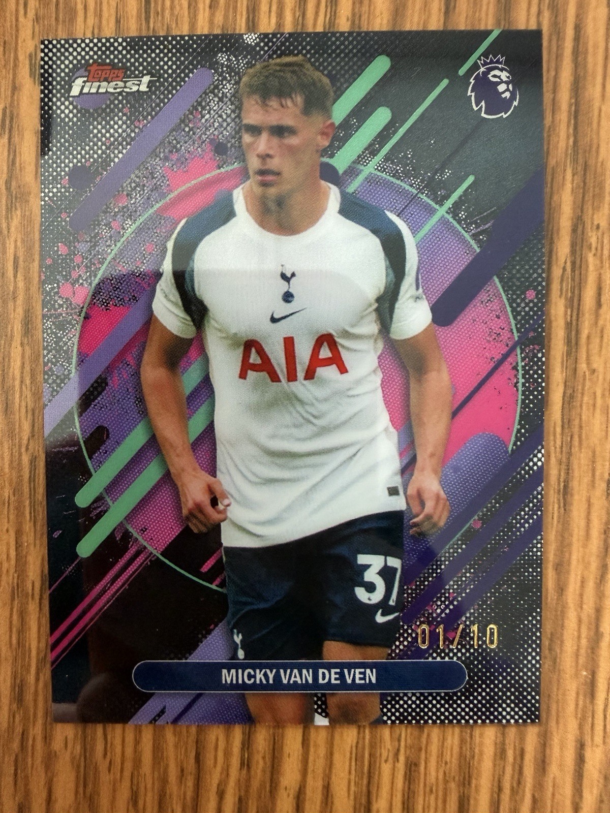 2026 Topps Finest Premier League Micky Van de Ven #293 Black 1/10