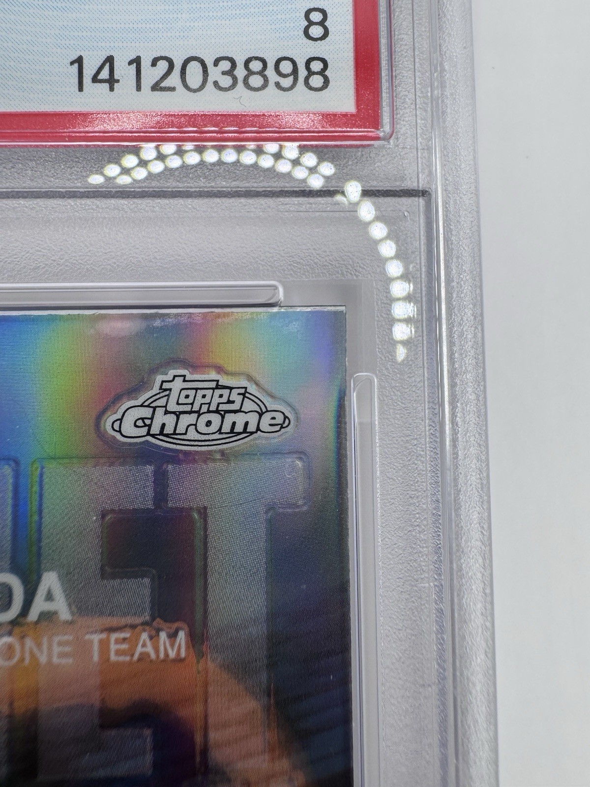 Topps 2024 Chrome Formula 1 Helmet Collection Yuki Tsunoda #HC-13 PSA 8