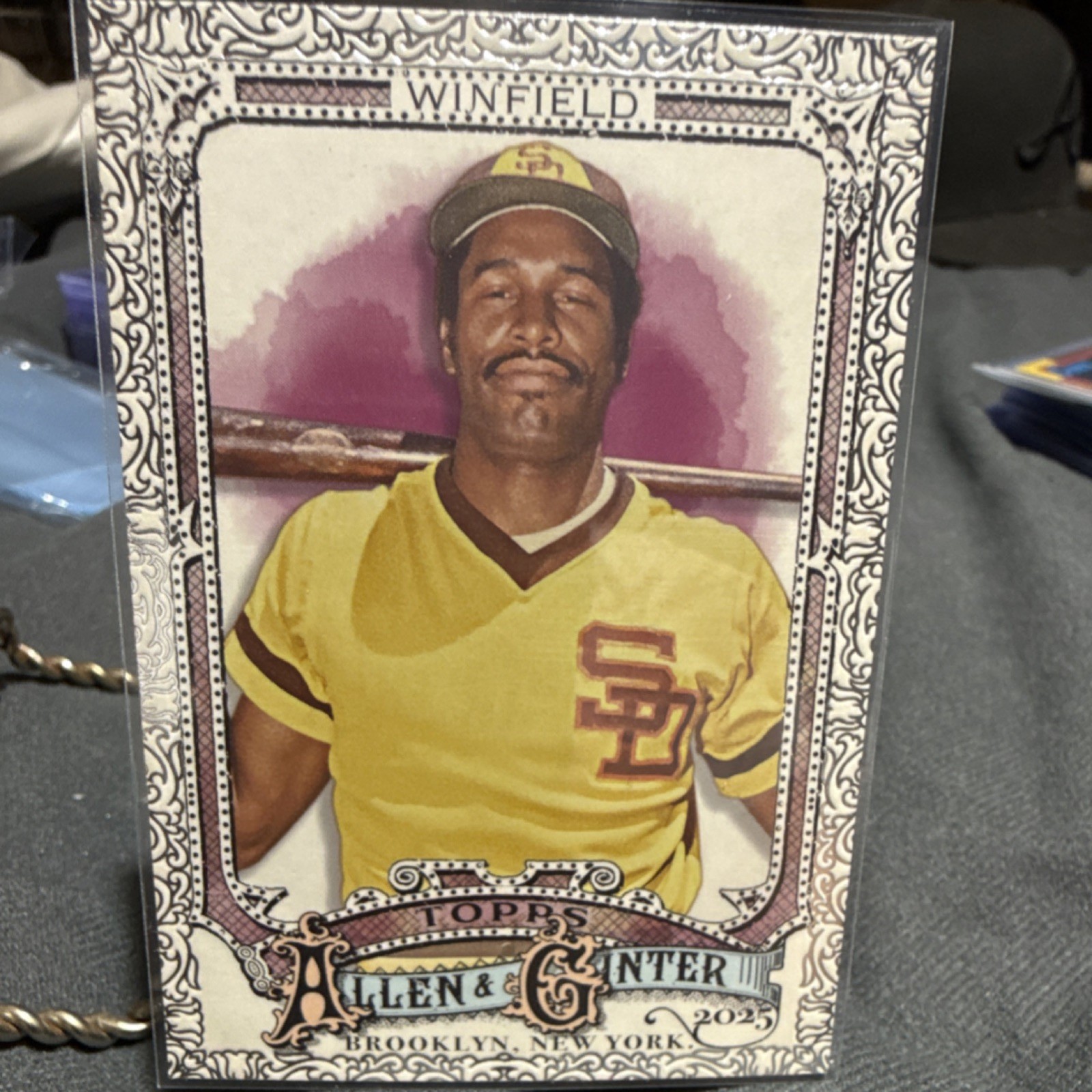 Topps 2025 Allen & Ginter Foil Filagree Dave Winfield #151 Padres Baseball