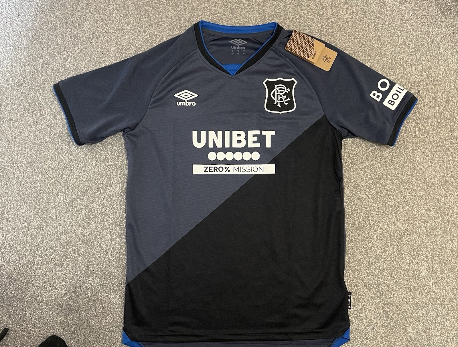 12 Glasgow Rangers Football Tops Collection VGC Some New Pro Versions Size M