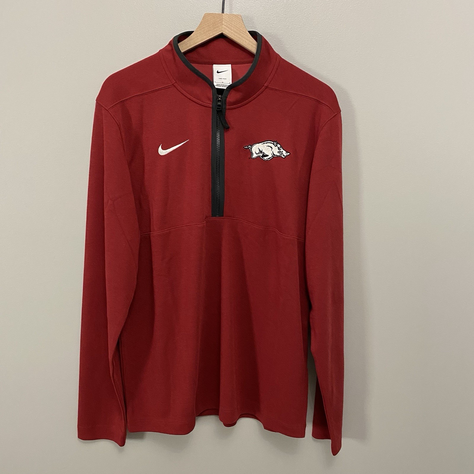 Nike Arkansas Razorbacks Mens Large 1/4 Zip Victory Dri-Fit Pullover NWT