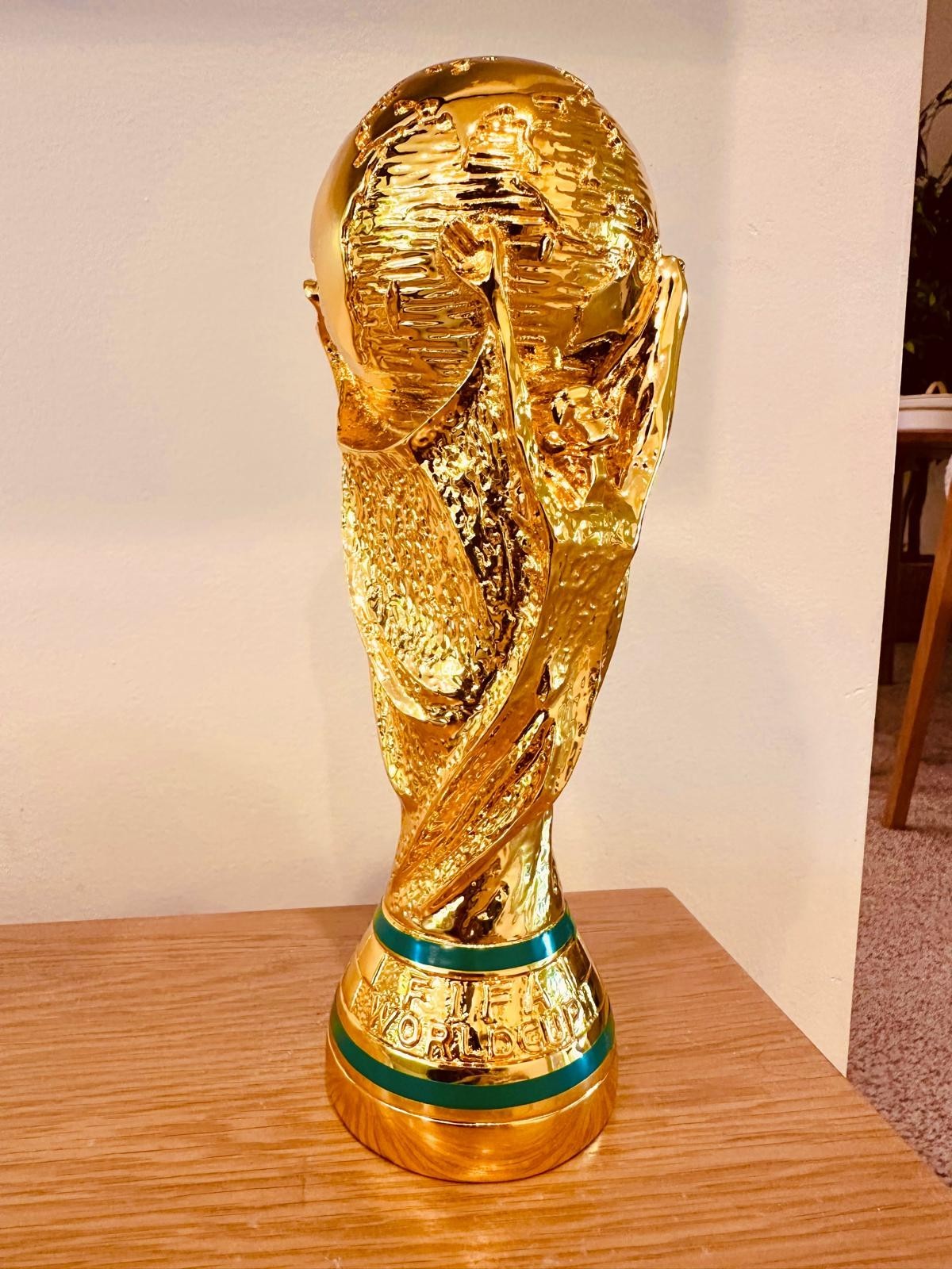 2026 Official Style Fifa World Cup Soccer Trophy (25 cm/10 inch) 3D Printed Gold