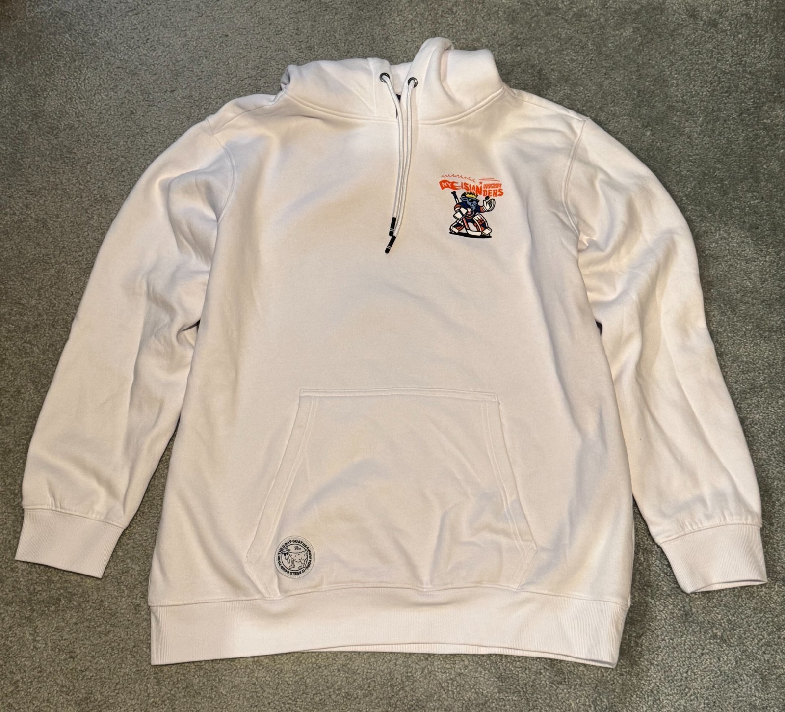 New York Islanders GOAT USA White Hoodie – Adult XL (NEVER WORN)