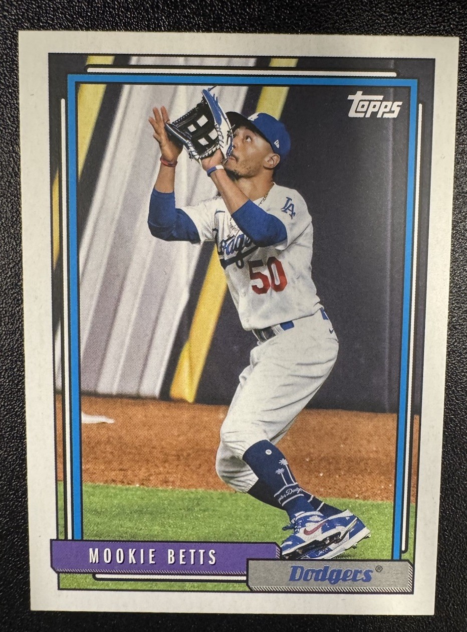 2021 Topps Update Series – 1992 Topps Redux Mookie Betts #T92-1