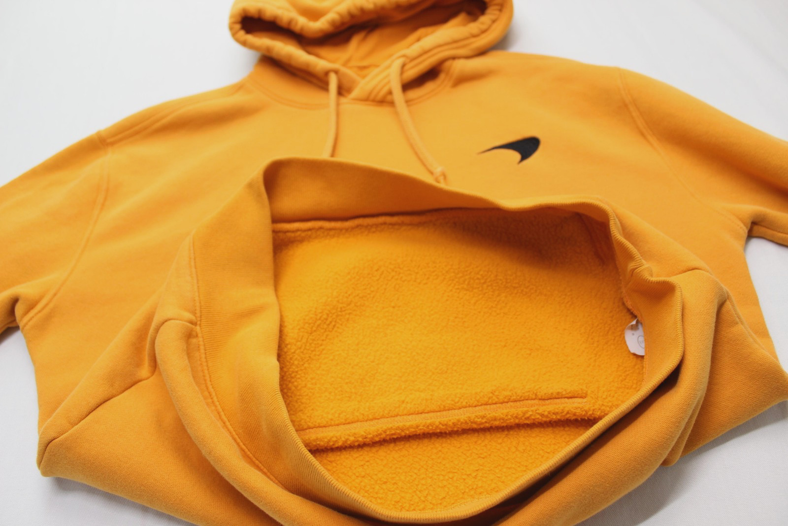 McLaren Hoodie Sweatshirt Mens Medium Orange Formula 1 Team Racing Hollister