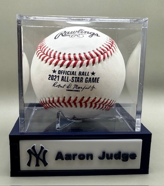 NY Yankees – Judge – Jeter – Baseball Cube Stand/Holder – Pick any Player