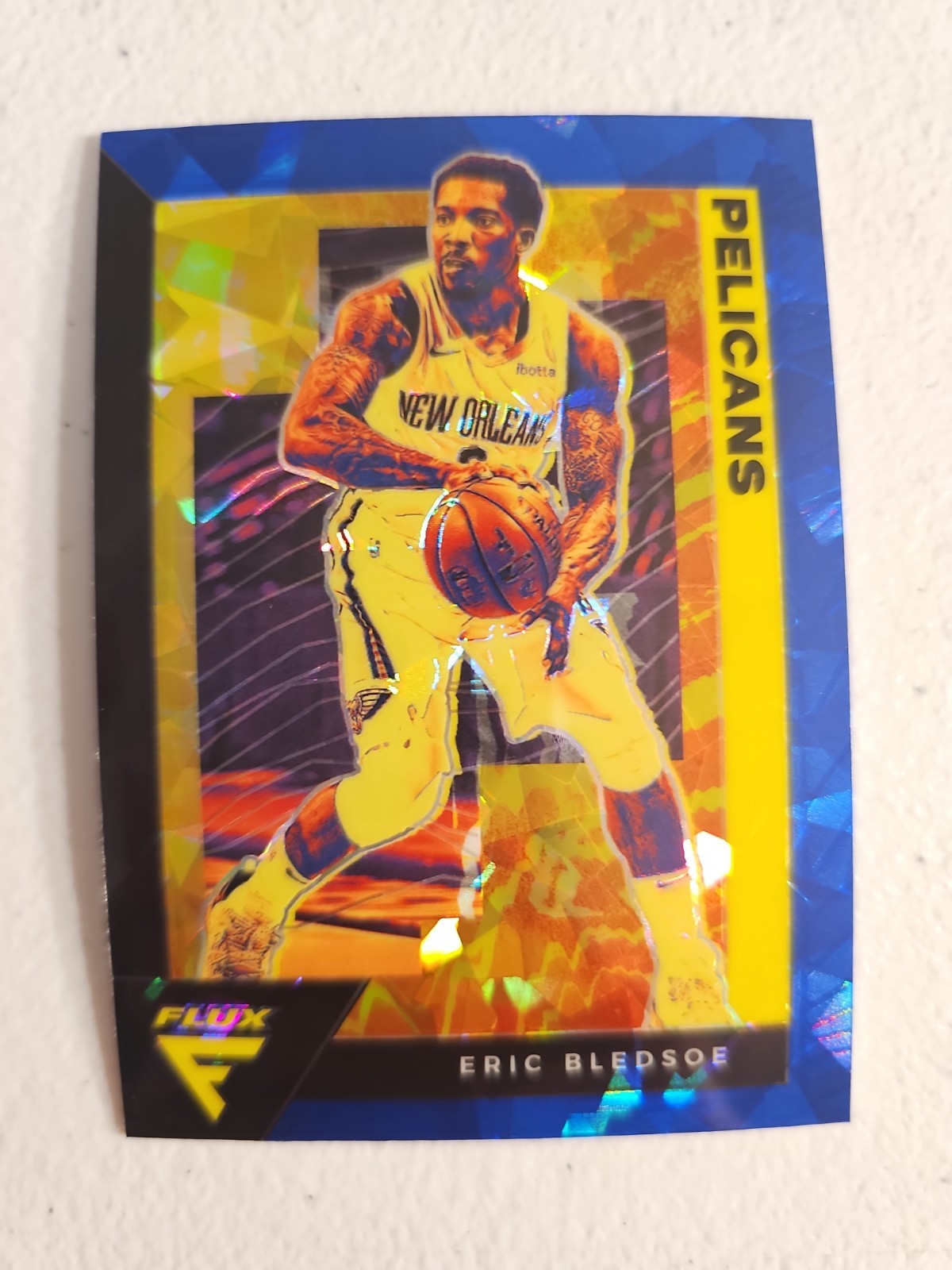 2020-21 Panini Flux – Eric Bledsoe #112 Blue Cracked Ice Prizm