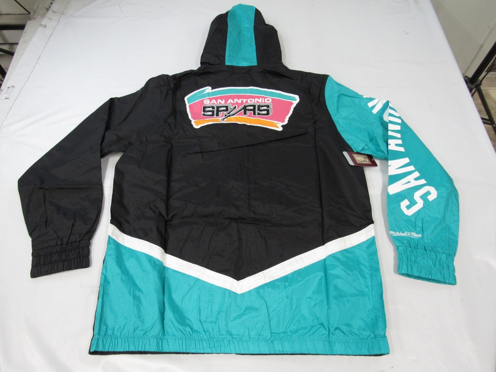 New San Antonio Spurs Mens Mitchell & Ness Full Zip Windbreaker Jacket $135