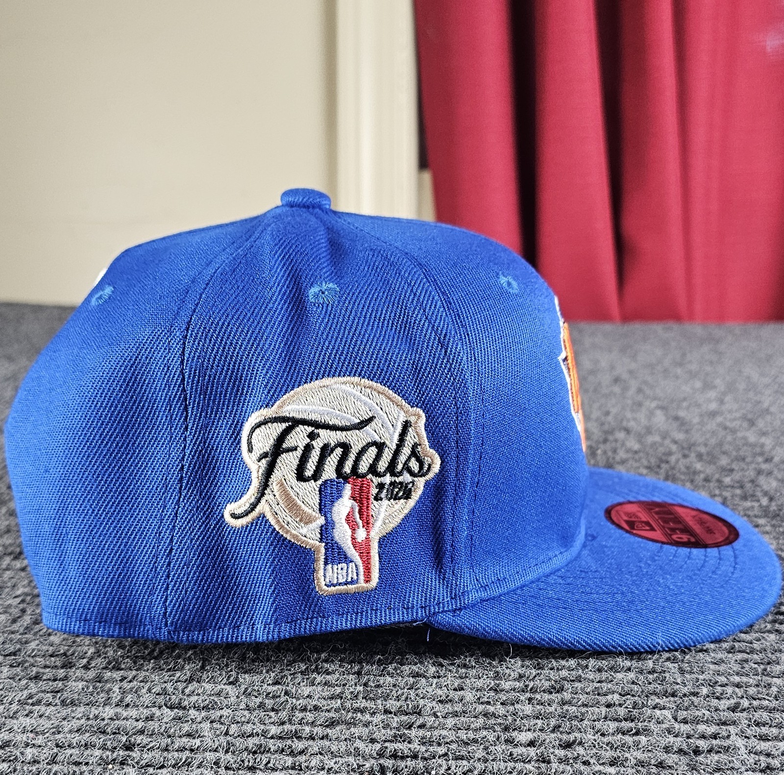 New York Knicks New Era 2026 NBA Finals Side Patch 9FIFTY Snapback Hat – NEW