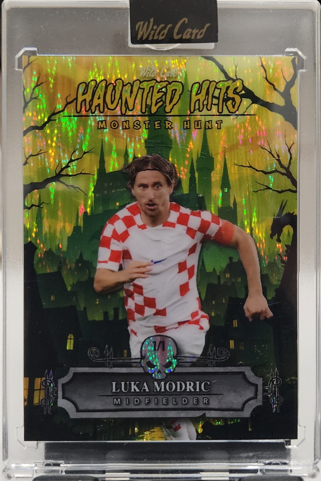 Luka Modric 1/1 Shock Prizm Haunted Hit – AC Milan & Croatia National Team
