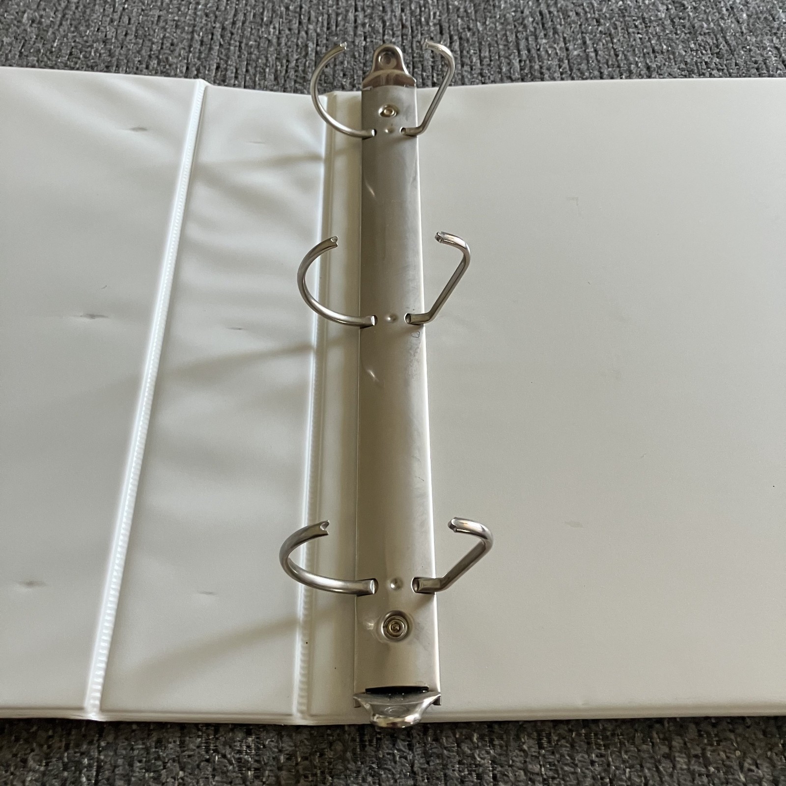 Vintage 1989 Megacards Baseball Card Album Binder 3-Ring Hardcover Red