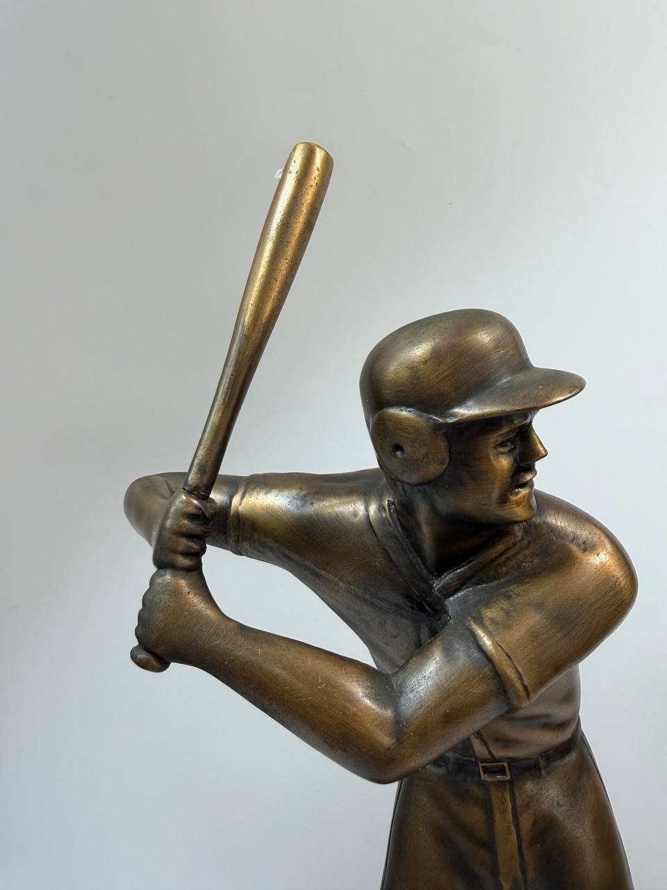 Large Bronze Baseball Player Statue on Walnut Base Heavy 7.68 lb Trophy