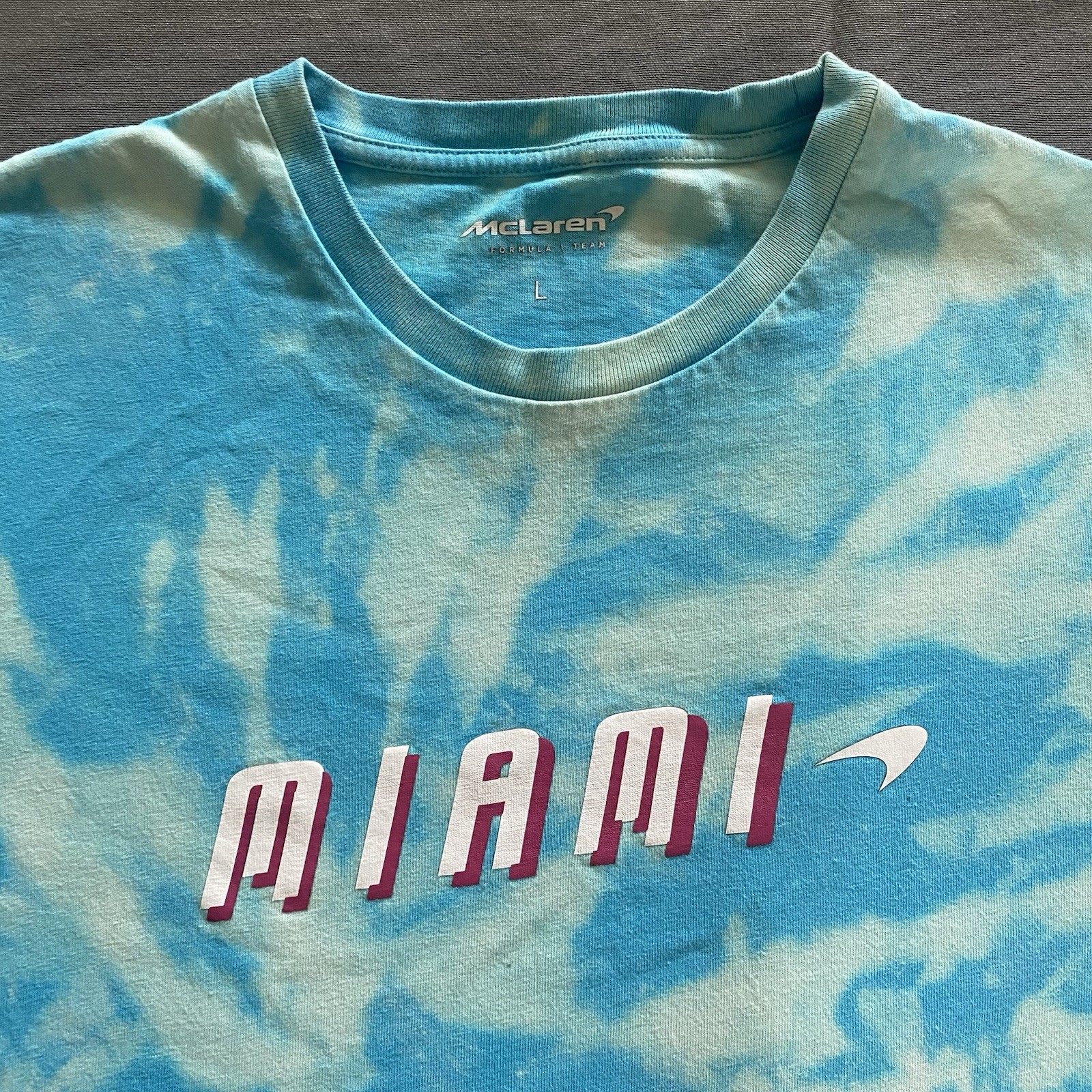 McLaren Formula 1 Team Miami T Shirt Mens Large Light Blue Bleach Dye F1