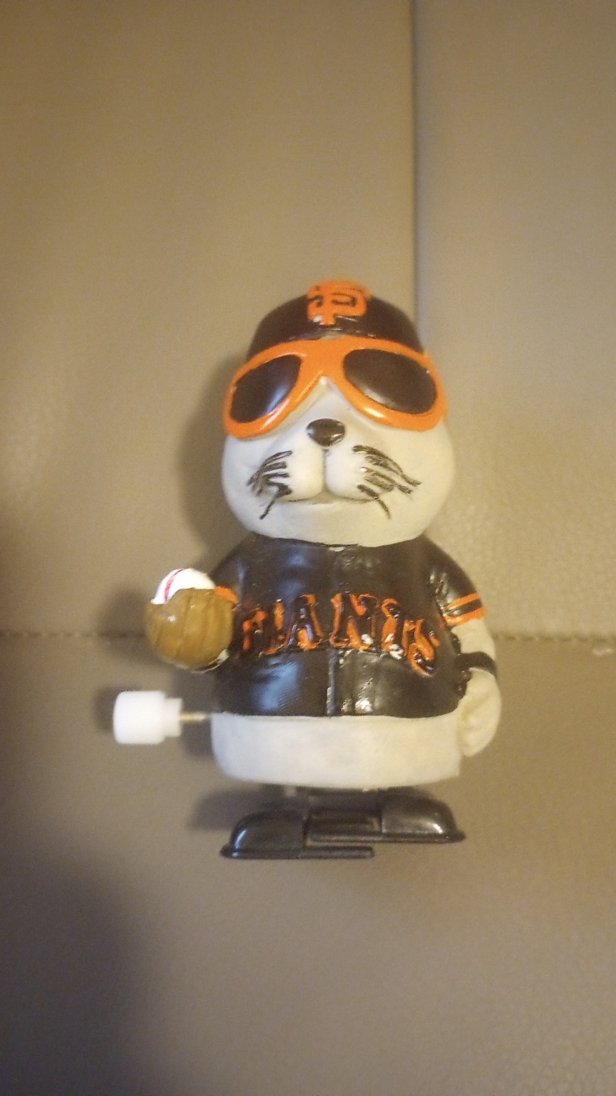 San Francisco Giants Wind-up Toys Lou Seal Works – Vintage