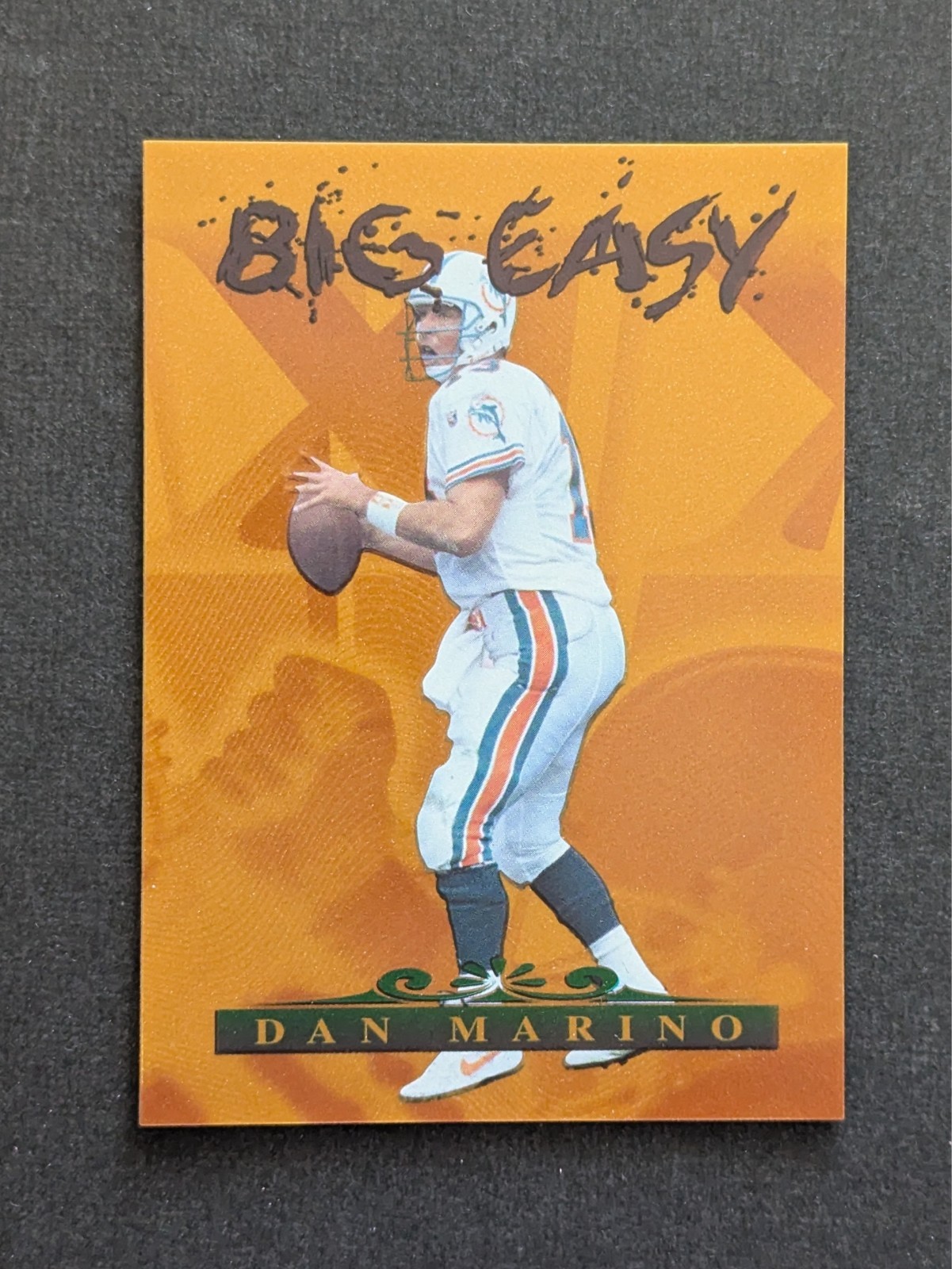 1996 Collector’s Edge – DAN MARINO #11 HOF Big Easy Miami Dolphins
