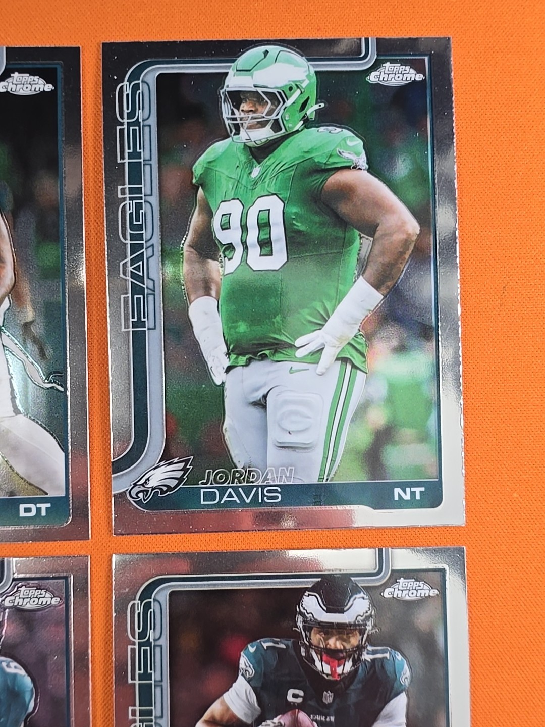 🟢🦅⚪️ 2025 TOPPS CHROME PHILADELPHIA EAGLES COMPLETE BASE TEAM SET(13 CARD LOT)
