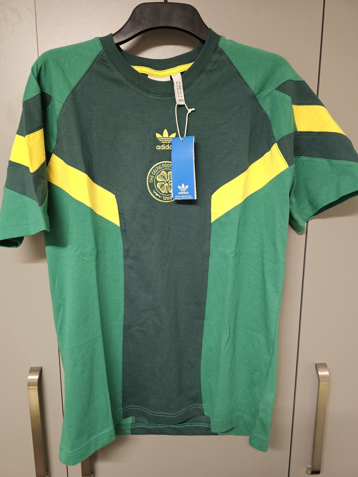 Adidas Originals Celtic FC T-Shirt Brand New Tagged Size Uk S Small IS6497