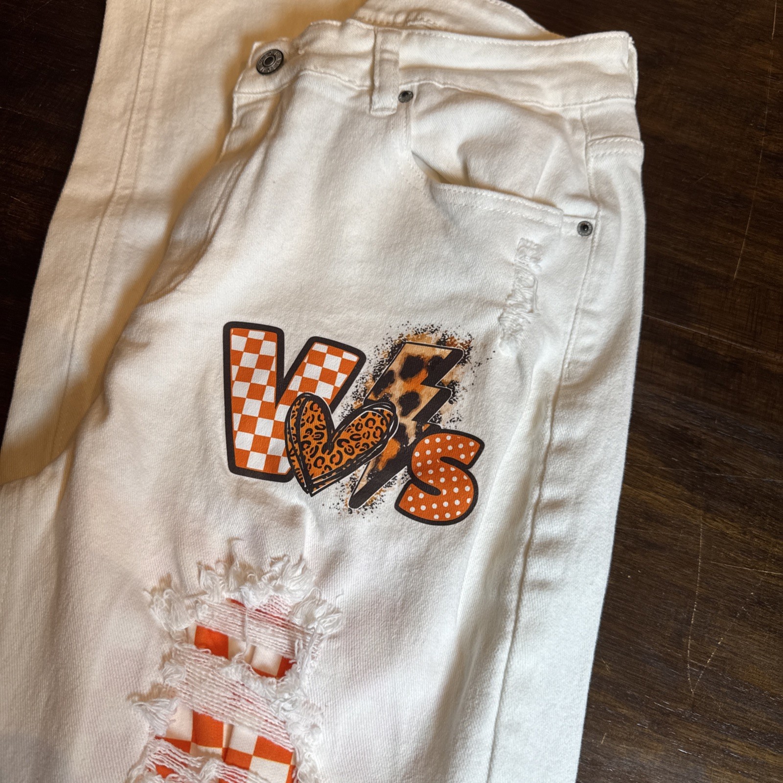 Custom Tennessee VOLS TEAM LOGO VOLS Women’s 12 White Distressed No Brand Jeans
