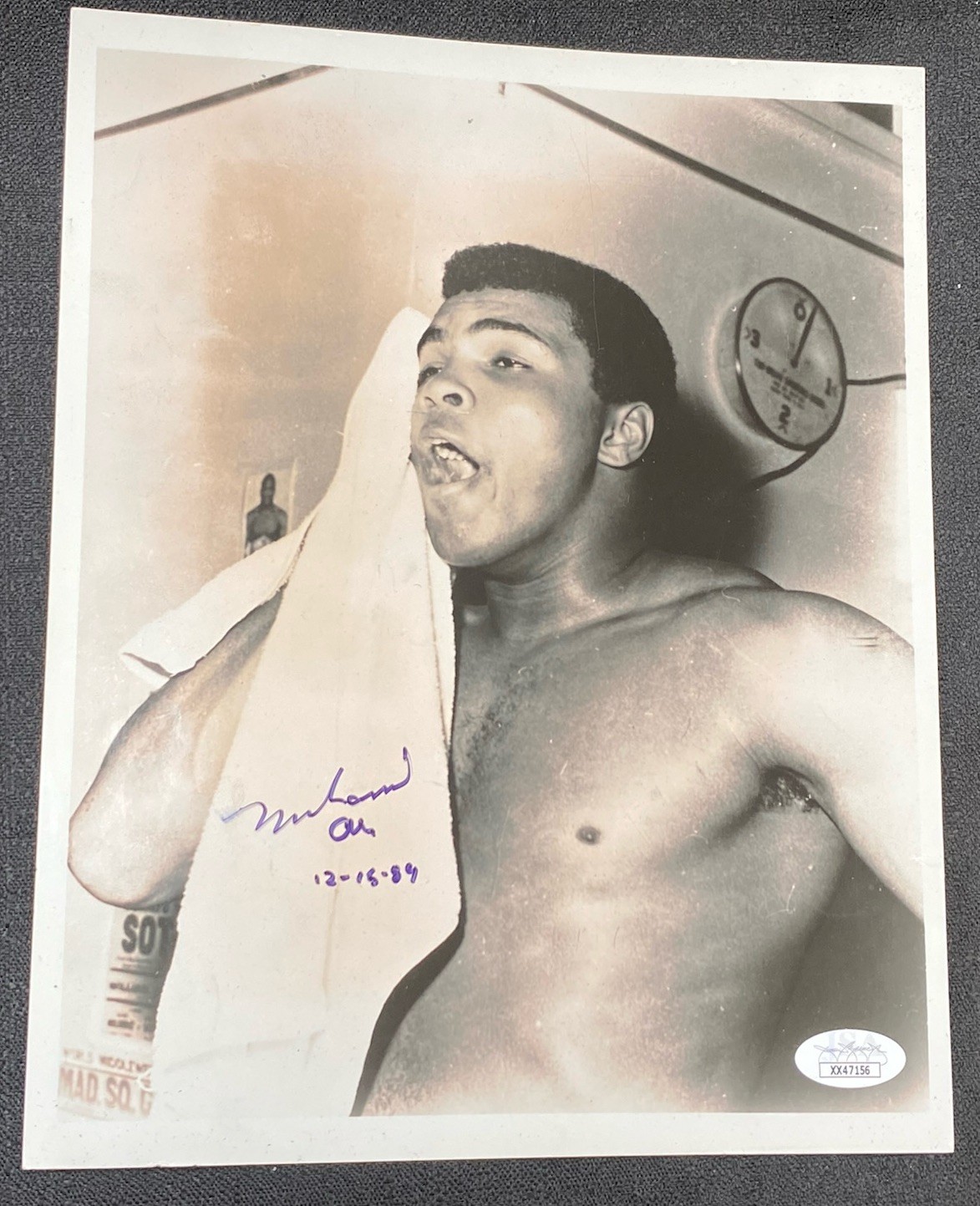 Muhammed Ali 8×10 Jsa Photo With Loa