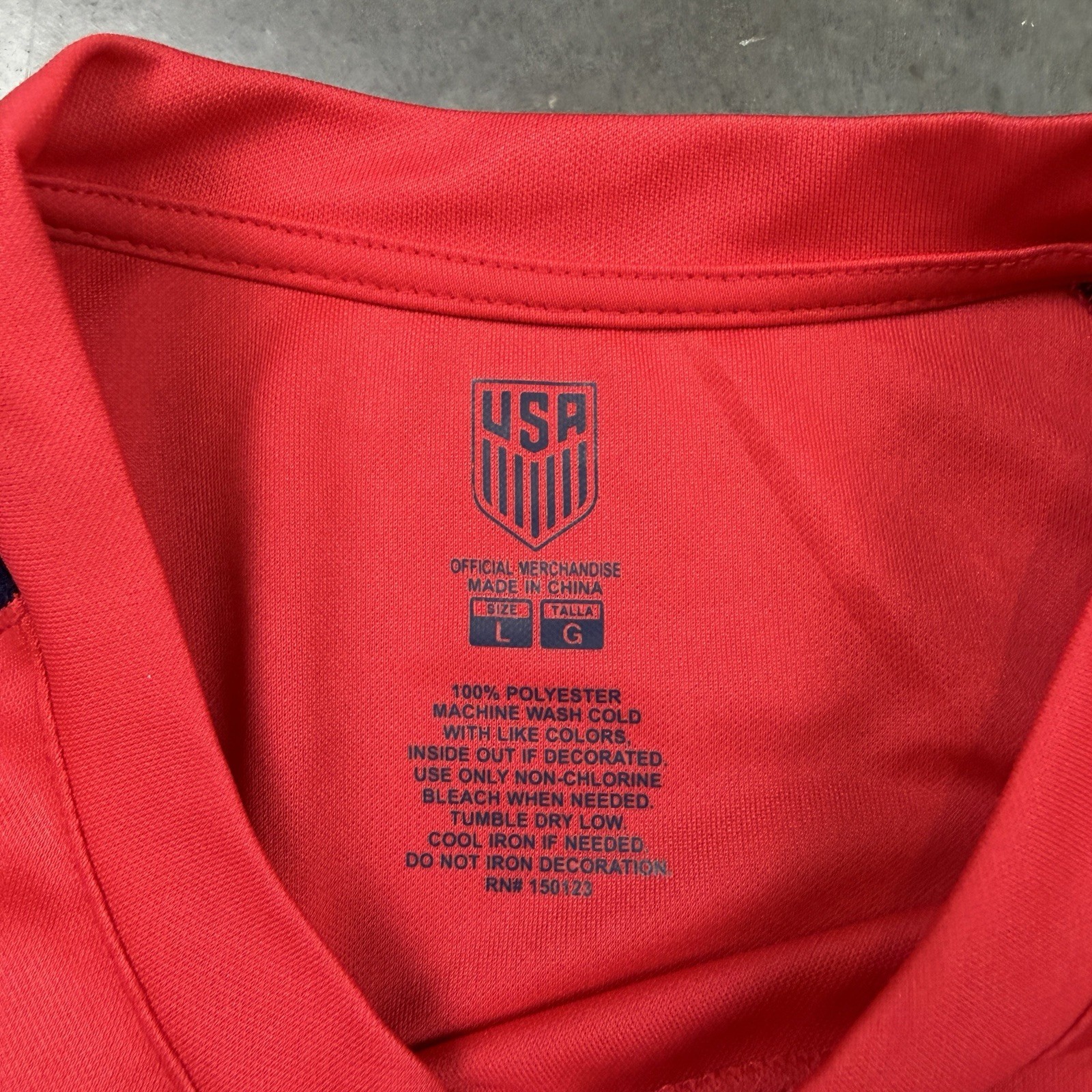 United States Soccer Jersey Mens Large Red Stretch Logo Quick Dry NWT