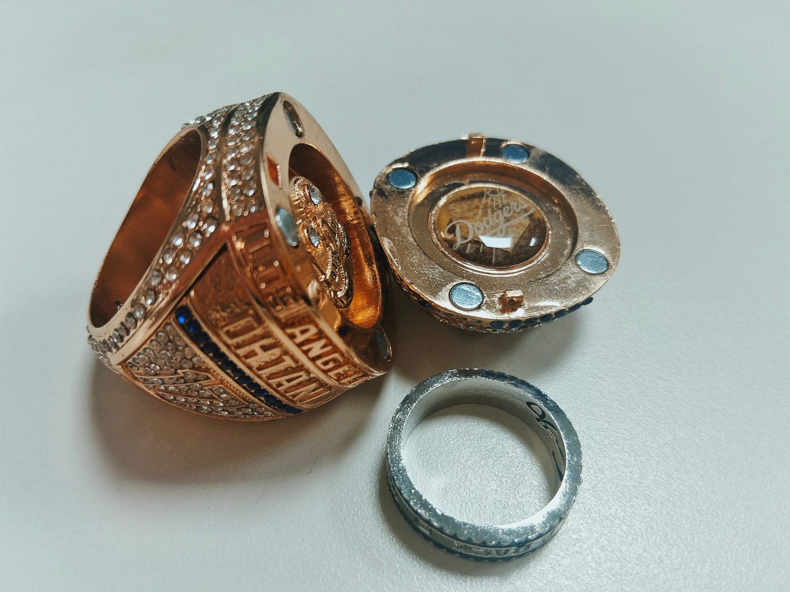 2025-2026 Los Angeles Dodgers MLB Championship Ring Baseball size 9/11/13