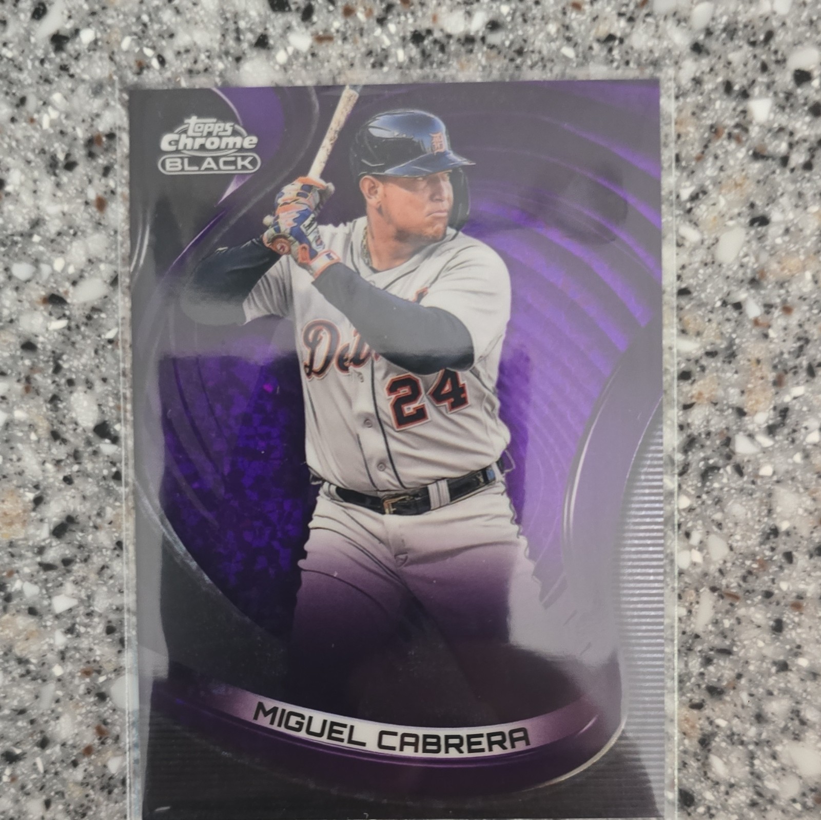 Topps 2022 Chrome Black Purple Refractor Miguel Cabrera #58/150