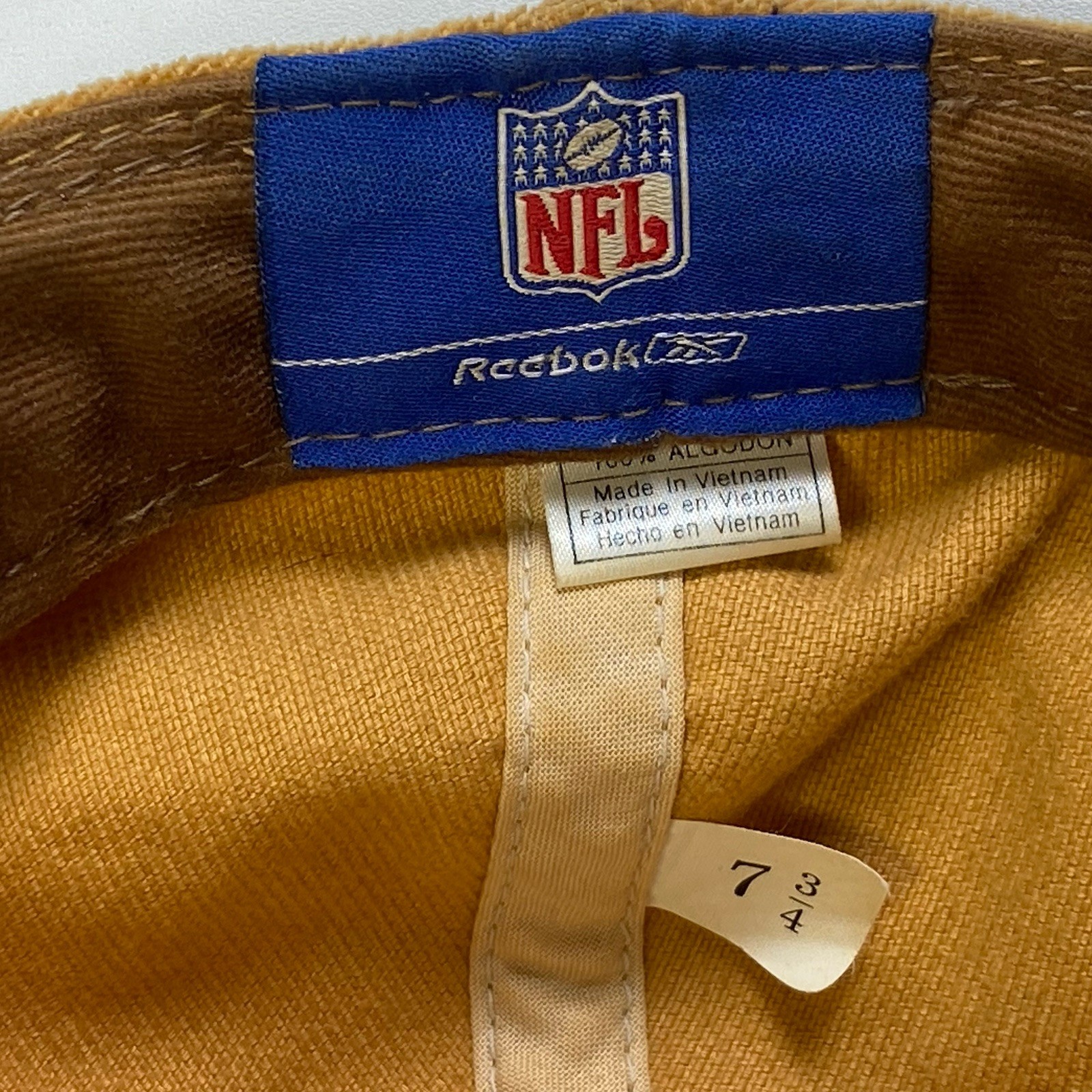 New York Giants NFL Reebok Fitted Cap Hat Size 7 3/4 Tan Gold Brown Football