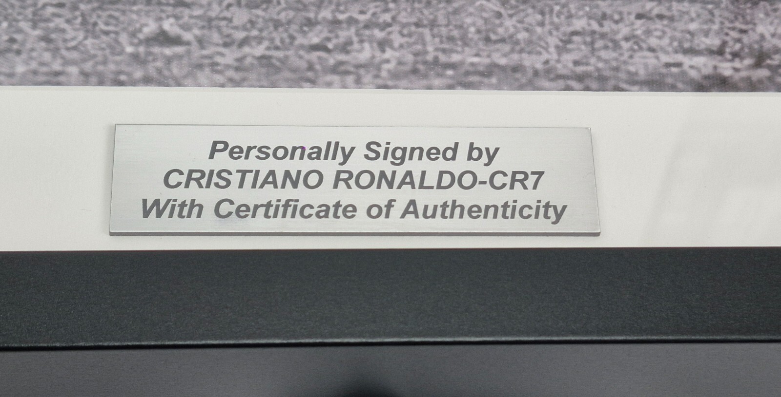 Cristiano Ronaldo autographed canvas Hand Signed FRAMED w/COA Free shipping