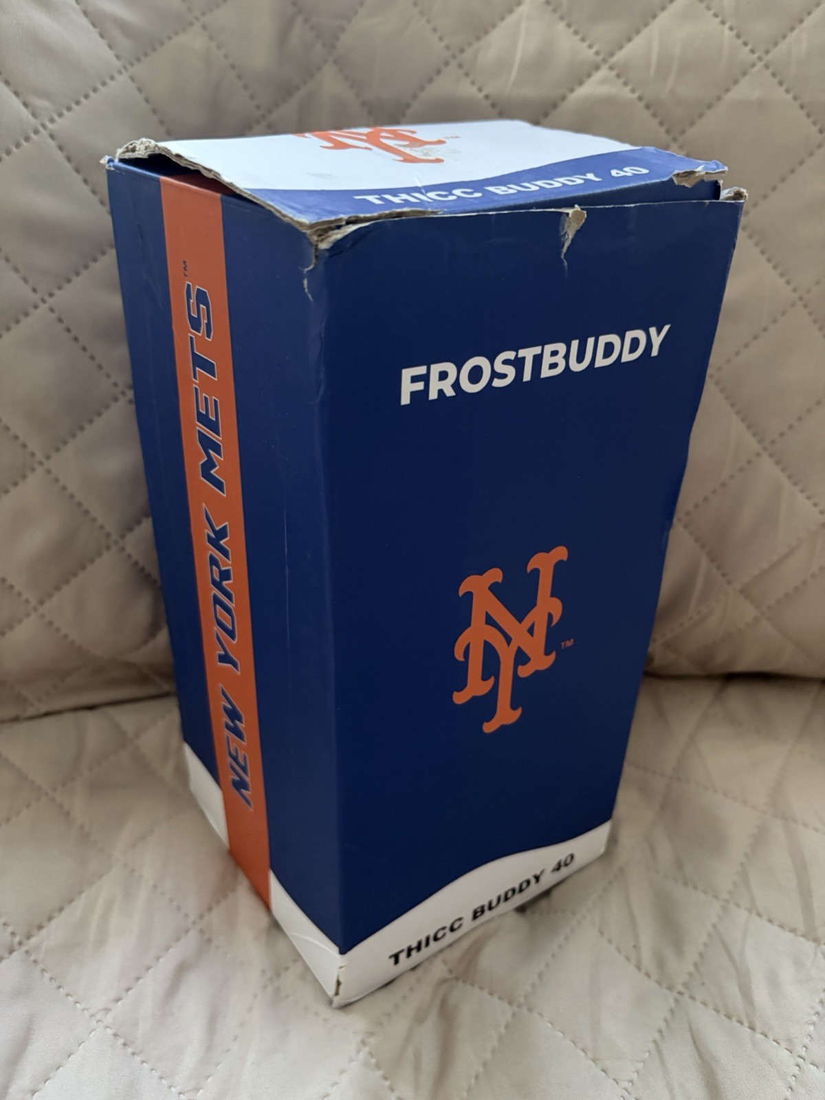 Frostbuddy New York Mets 40 Oz Colossal Tumbler Water Bottle