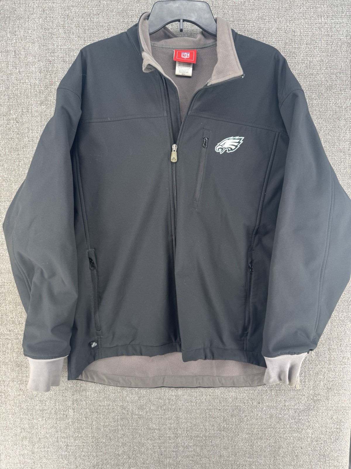 Philadelphia Eagles Full Zip XL Jacket—Black, Issues As Shown