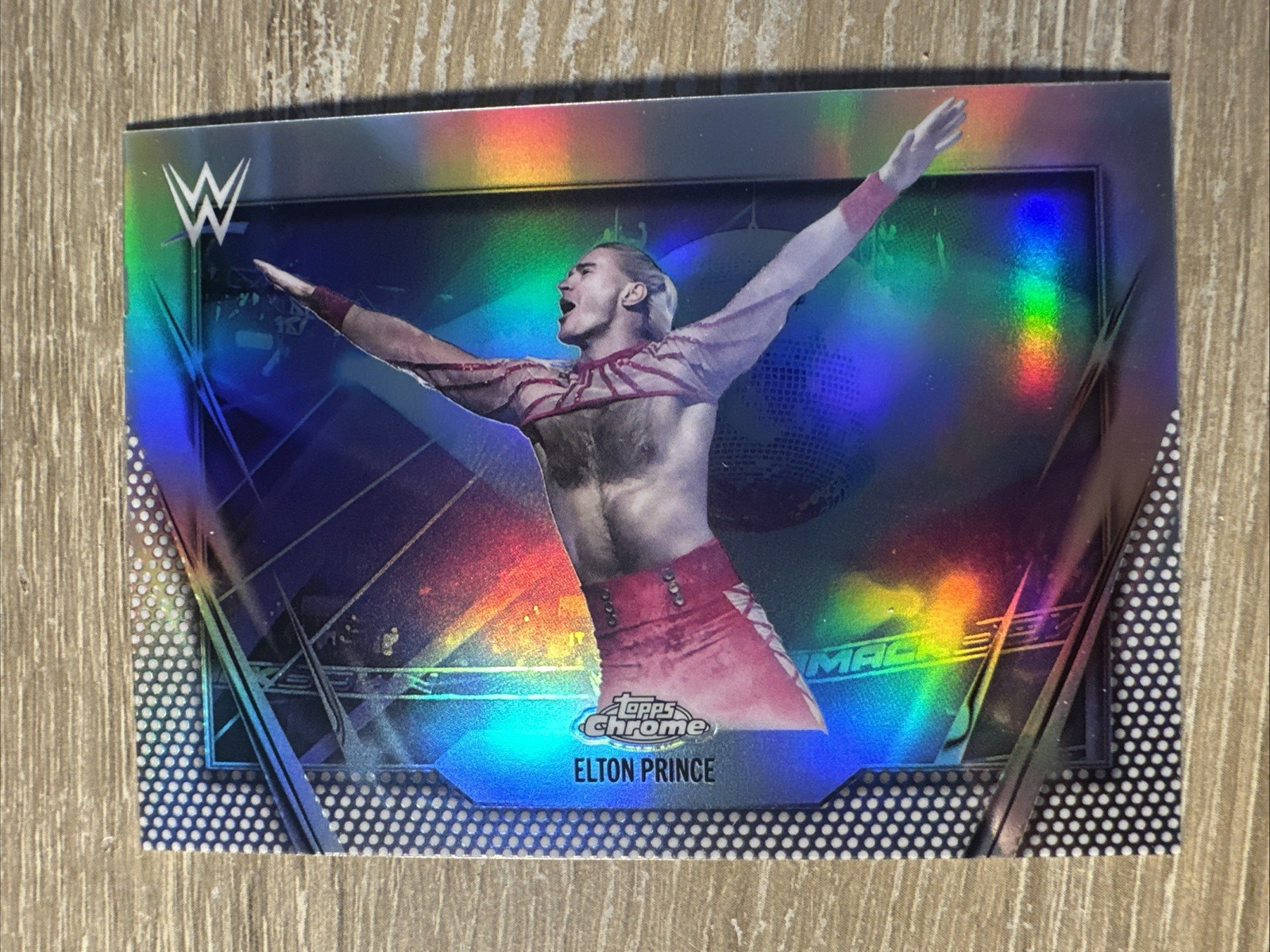 1026 Topps Chrome WWE – ELTON PRINCE – Refractor SP