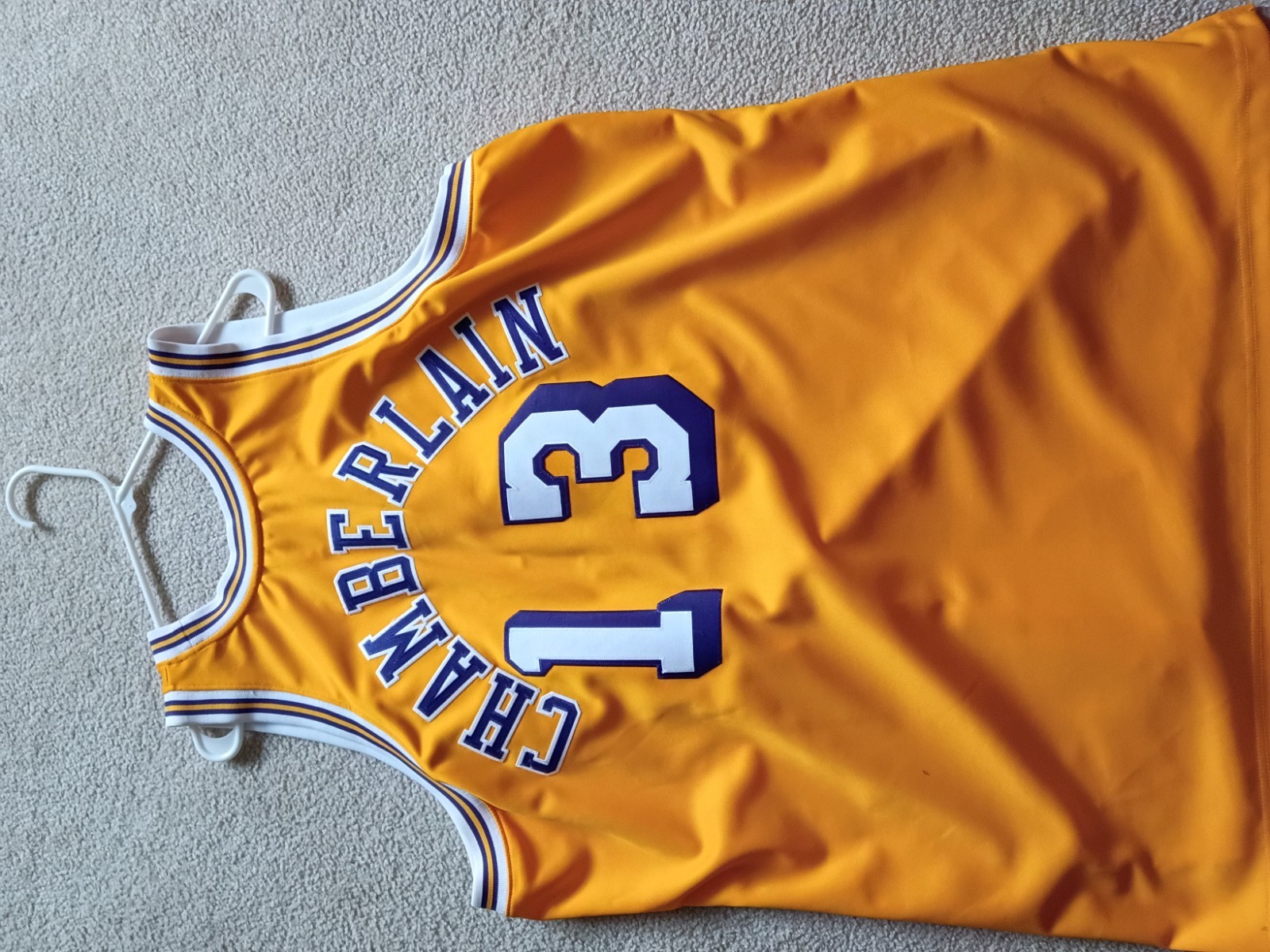 Mitchell & Ness Los Angeles Lakers Wilt Chamberlain #13 NBA Jersey Gold