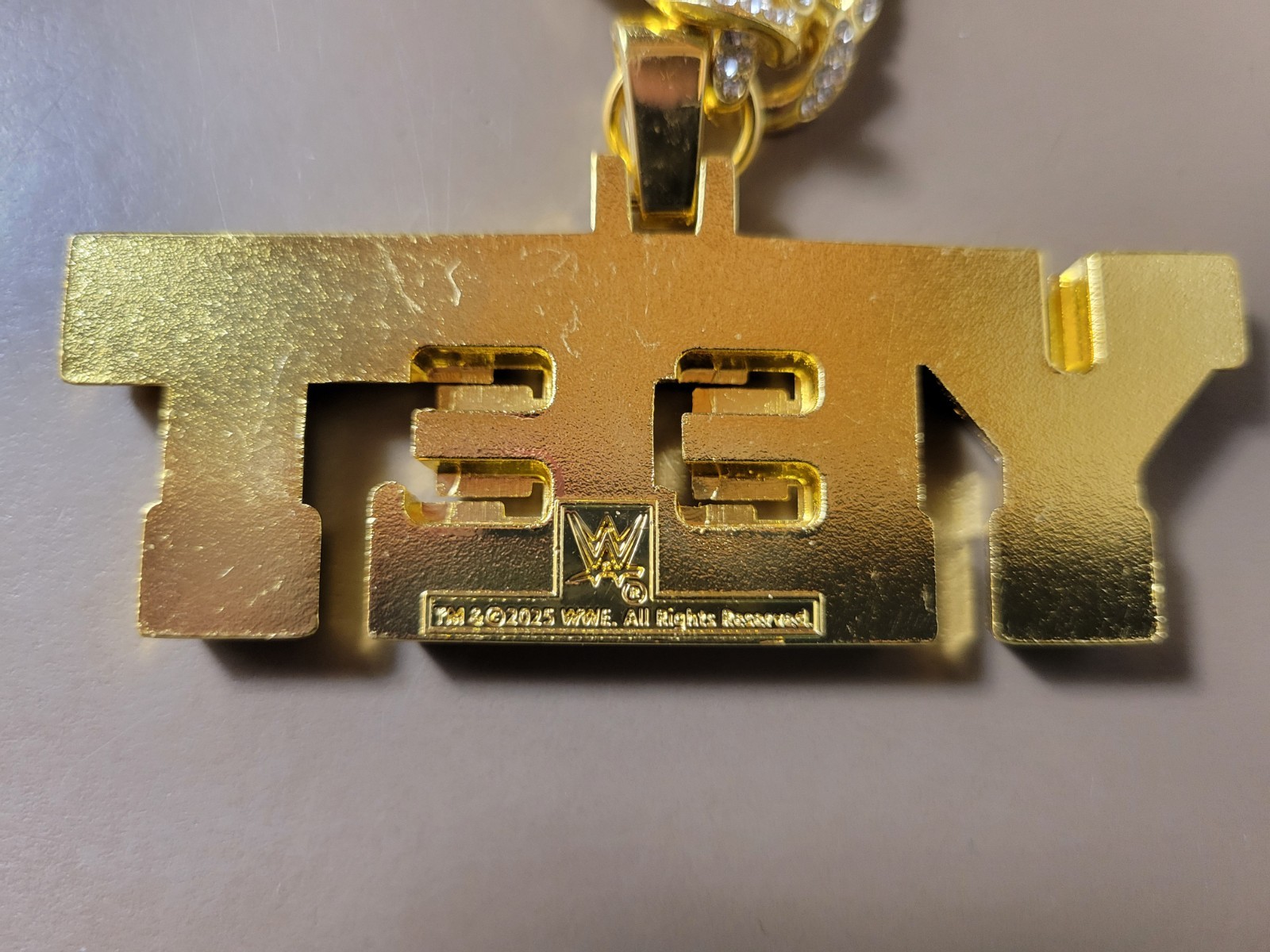 WWE Jey Uso YEET chain necklace bling WWF Usos RARE HTF SOLD OUT ON WWE SHOP m