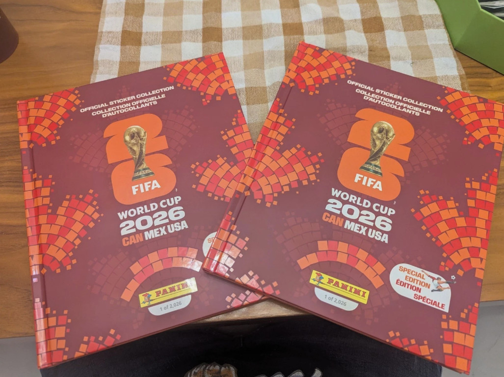 NEW 2026 PANINI STICKER ALBUM FIFA WORLD CUP HARDCOVER CANADA RED EDITION 1 OF
