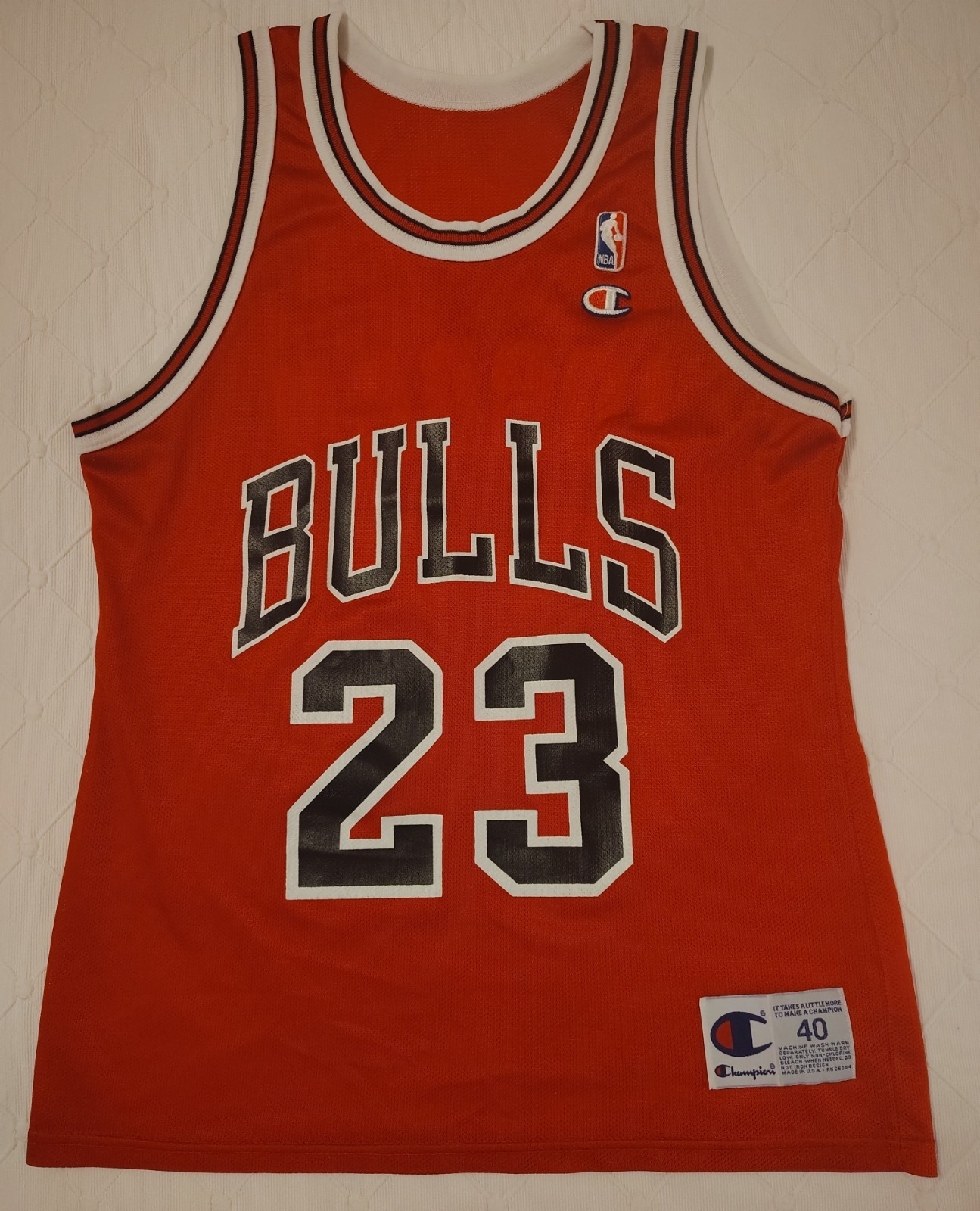 Authentic Champion Michael Jordan Chicago Bulls Jersey Size 40