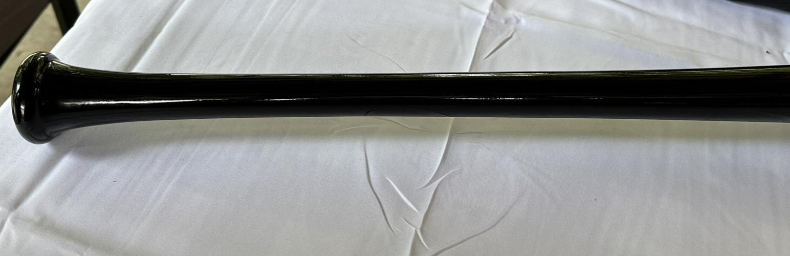 Victus Bat Dansby Swanson inscribed “21 WS champs” Cubs