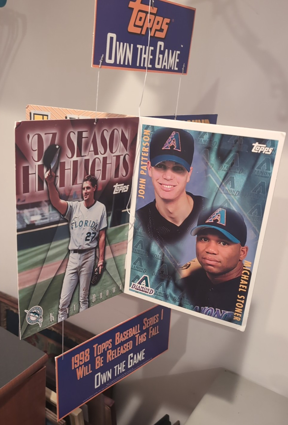 1997 Topps Baseball Hanging POS Oversized Card Display