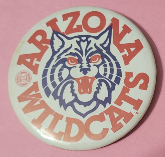 Arizona Wildcats 1980’s or 1990″s Pin Back Button 3 1/2 in Diameter WinCraft