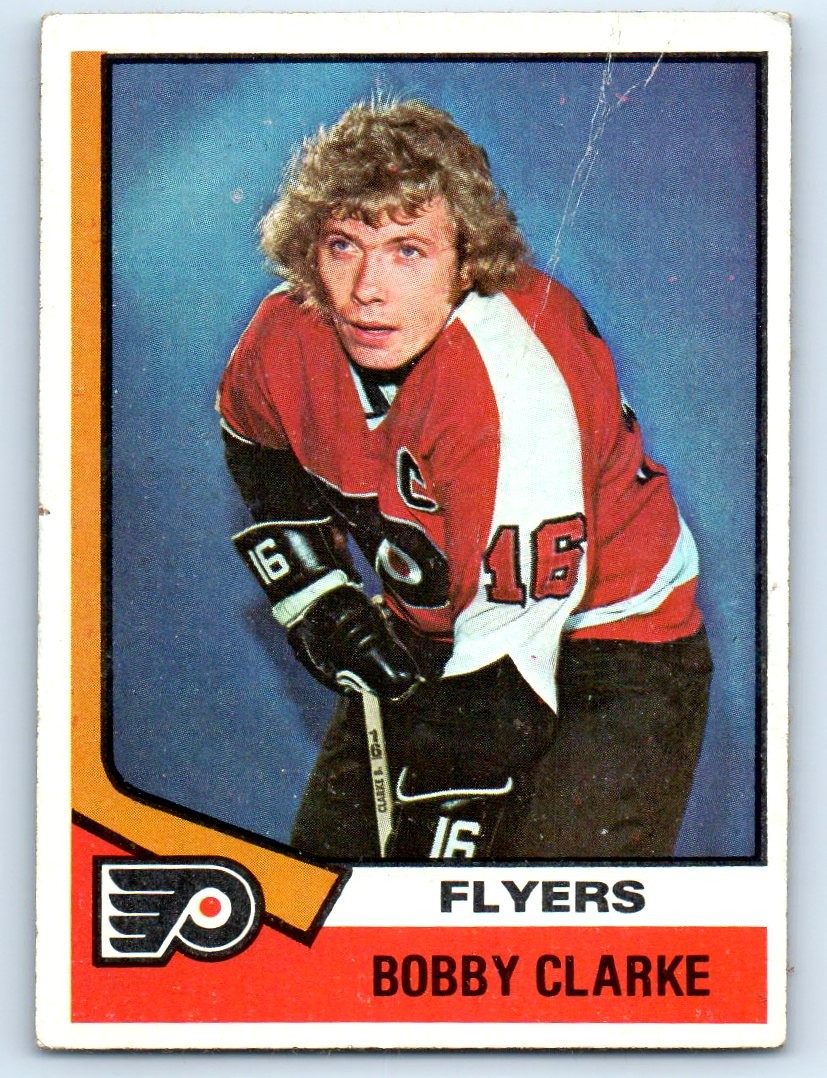 1974-75 Topps #260 Bobby Clarke Creases Philadelphia Flyers
