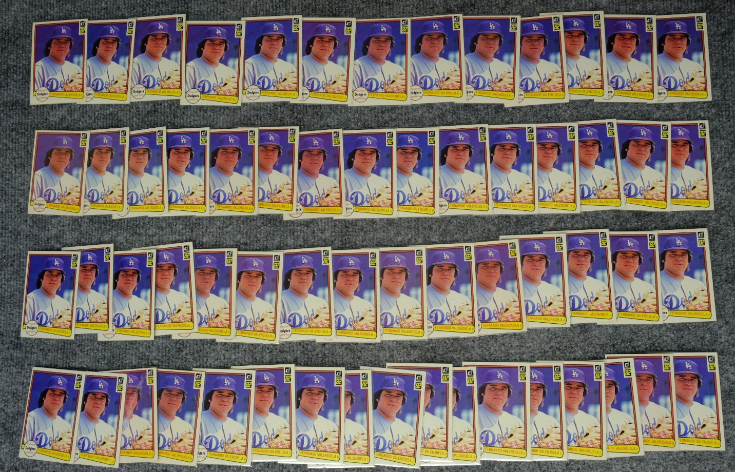 HUGE 1982 Donruss Fernando Valenzuela #462 Lot of (60) Dodgers 2nd Year Card!