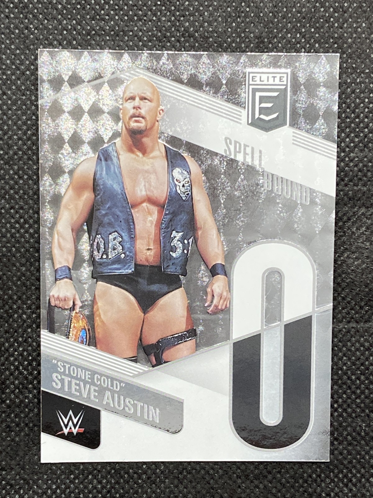 2023 Donruss Elite WWE “Stone Cold” Steve Austin Spellbound #21