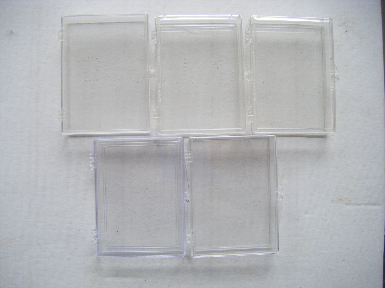 5 PLASTIC 25/30 CARD TEAM SET BOXES