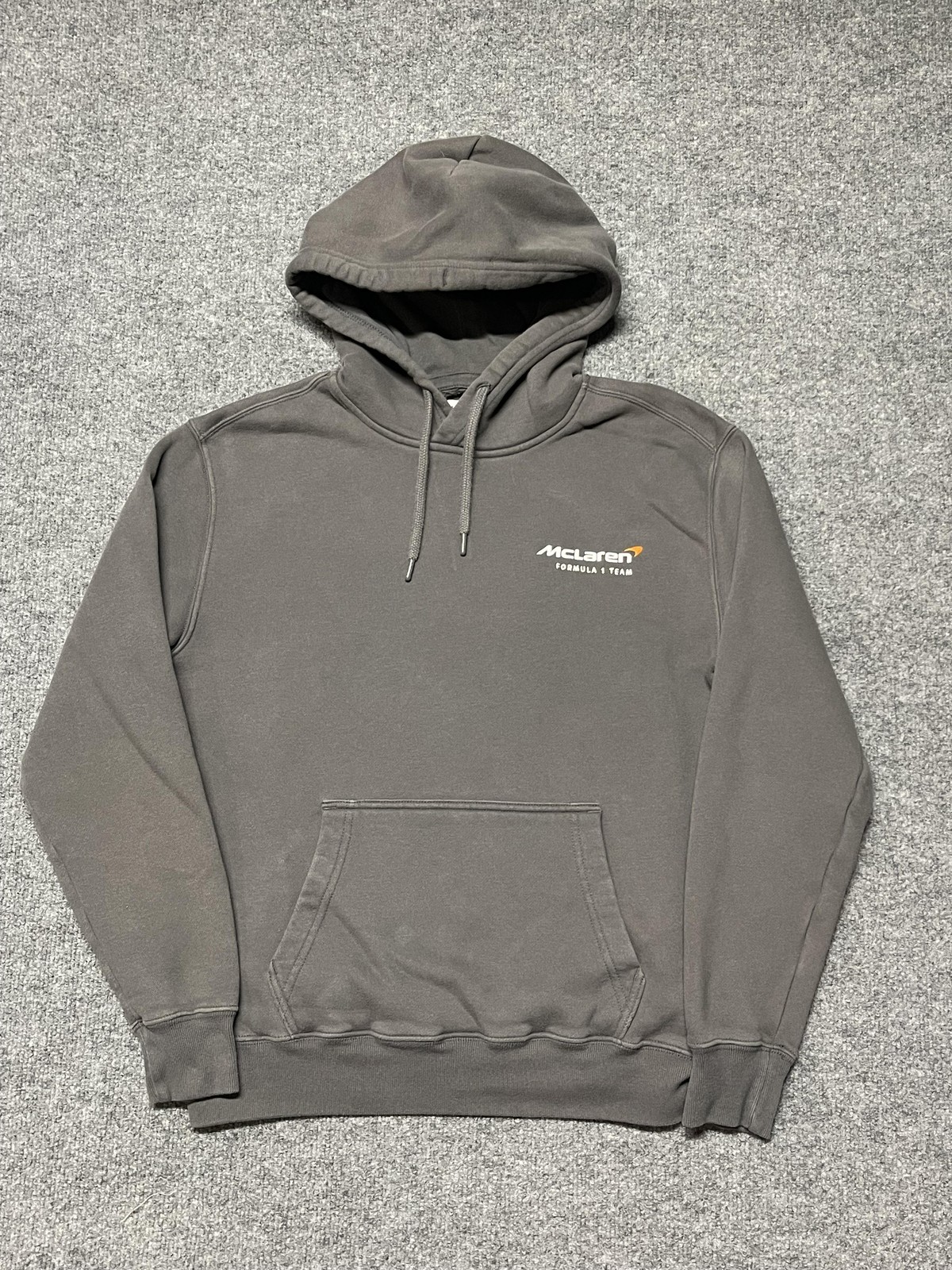 McLaren Formula 1 Team Sweatshirt Mens XS Gray Racing Hoodie Hollister Melbourne