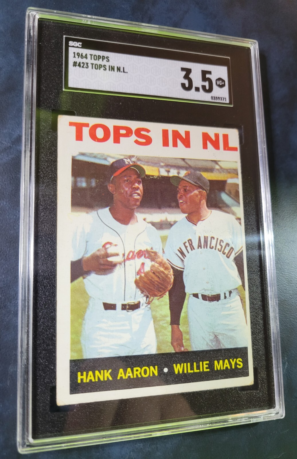 1964 TOPPS #423 HANK AARON / WILLIE MAYS TOPS IN N.L. SGC 3.5
