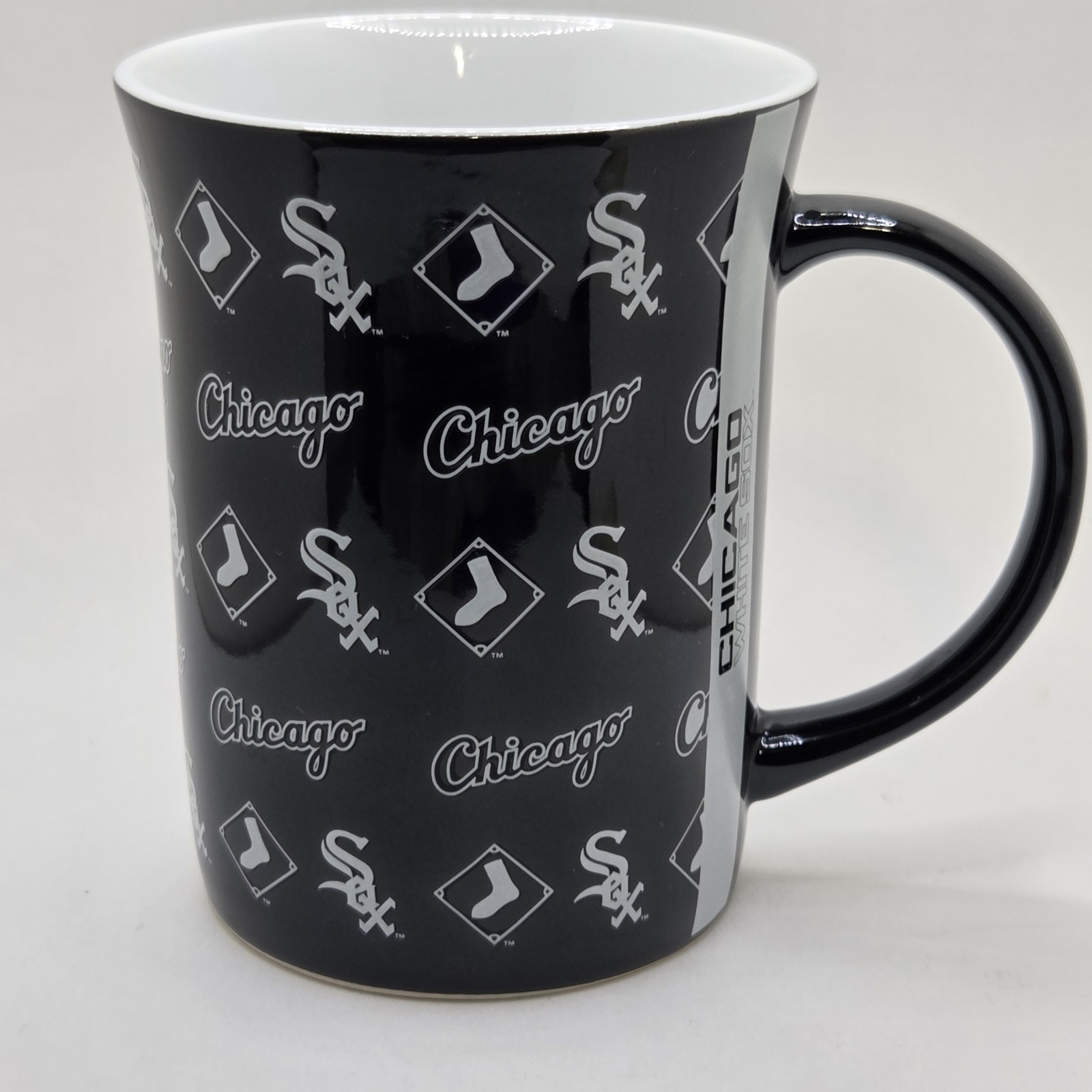 MLB Chicago White Sox Black Logo Coffee Mug Cup 5 Inches Tall Memory Company