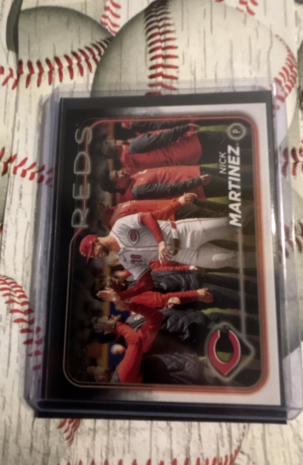 2024 Topps Update Series – Image Variation Nick Martinez #US255 Golden Mirror