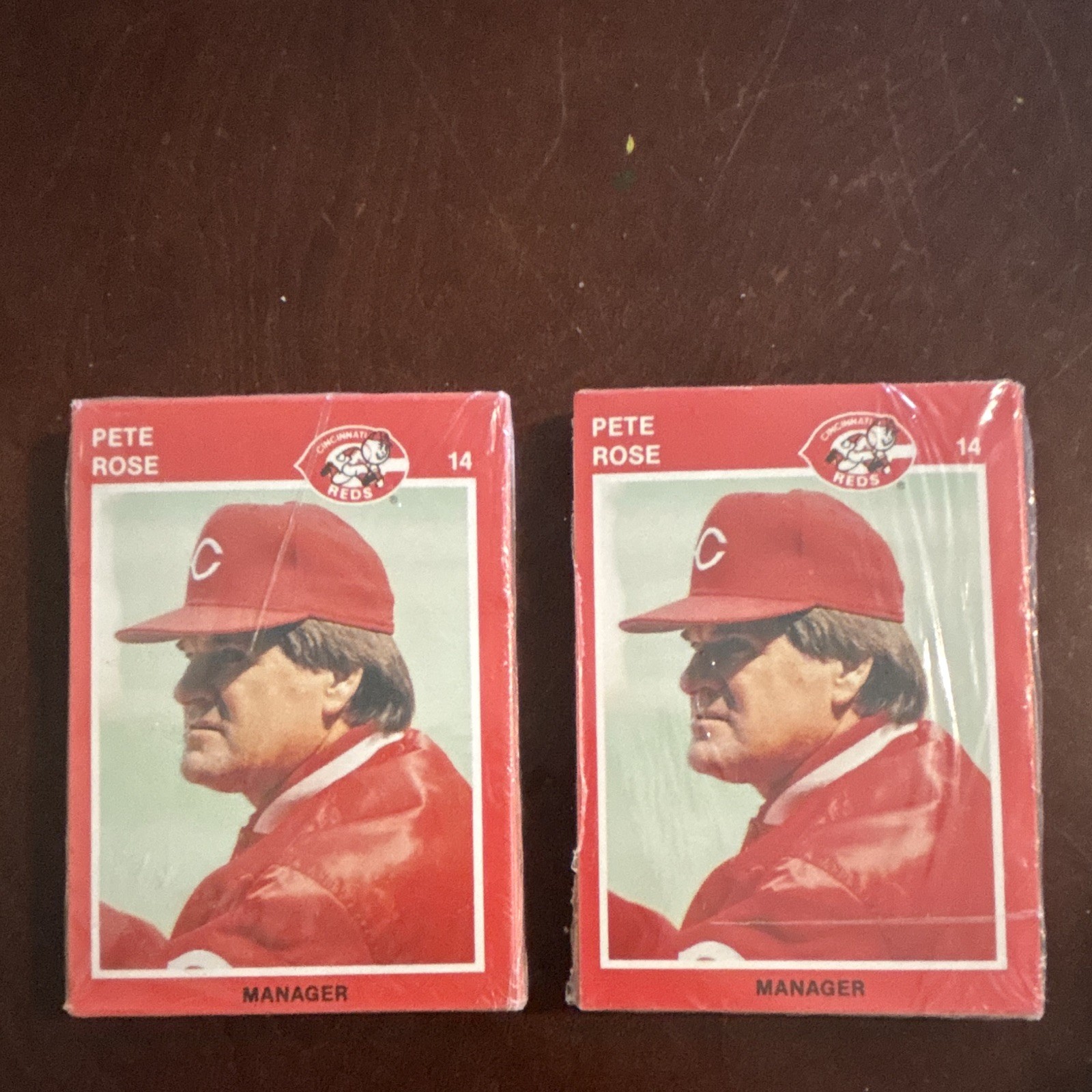 Kahn’s 1989 Cincinnati Reds Pete Rose Manager #14 MLB Baseball Card Lot (2)