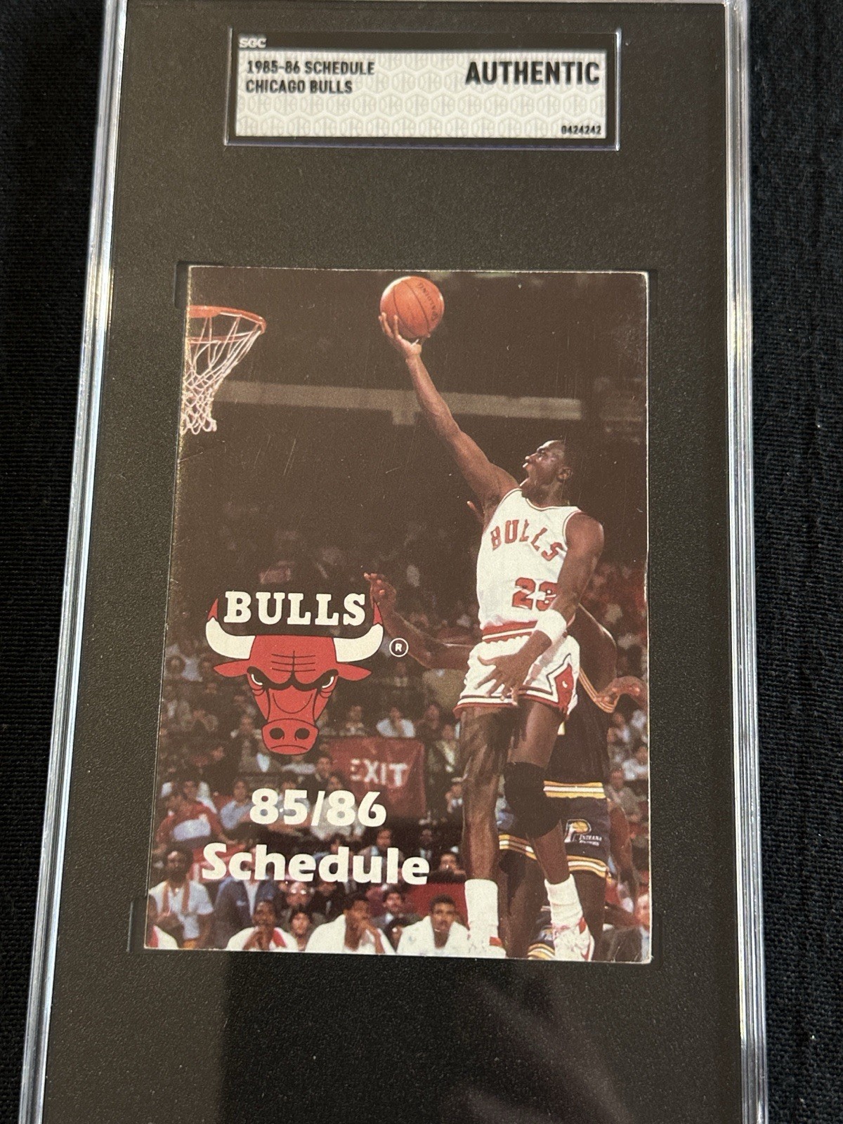 Michael Jordan 85-86 Chicago Bulls Basketball Vintage Original Pocket Schedule