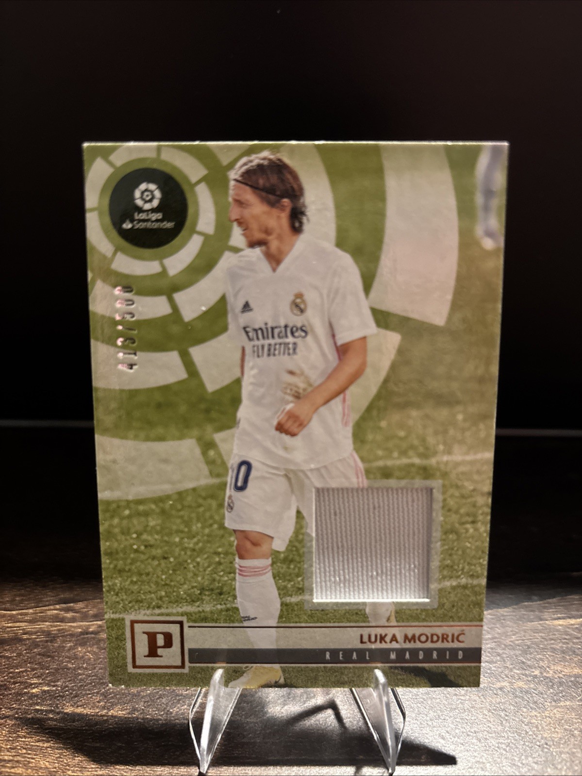 2020-21 Panini Chronicles – Panini La Liga Luka Modric #18 Memorabilia /500…